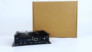 Procesor Intel Core i5 8279U Miękki router 6 LAN 1 RS232 COM 1 RJ45 COM